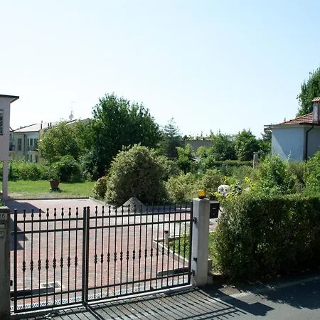 Agrifoglio Nervesa della Battaglia